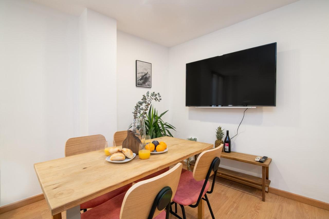 Barcelona Apartments In Born מראה חיצוני תמונה