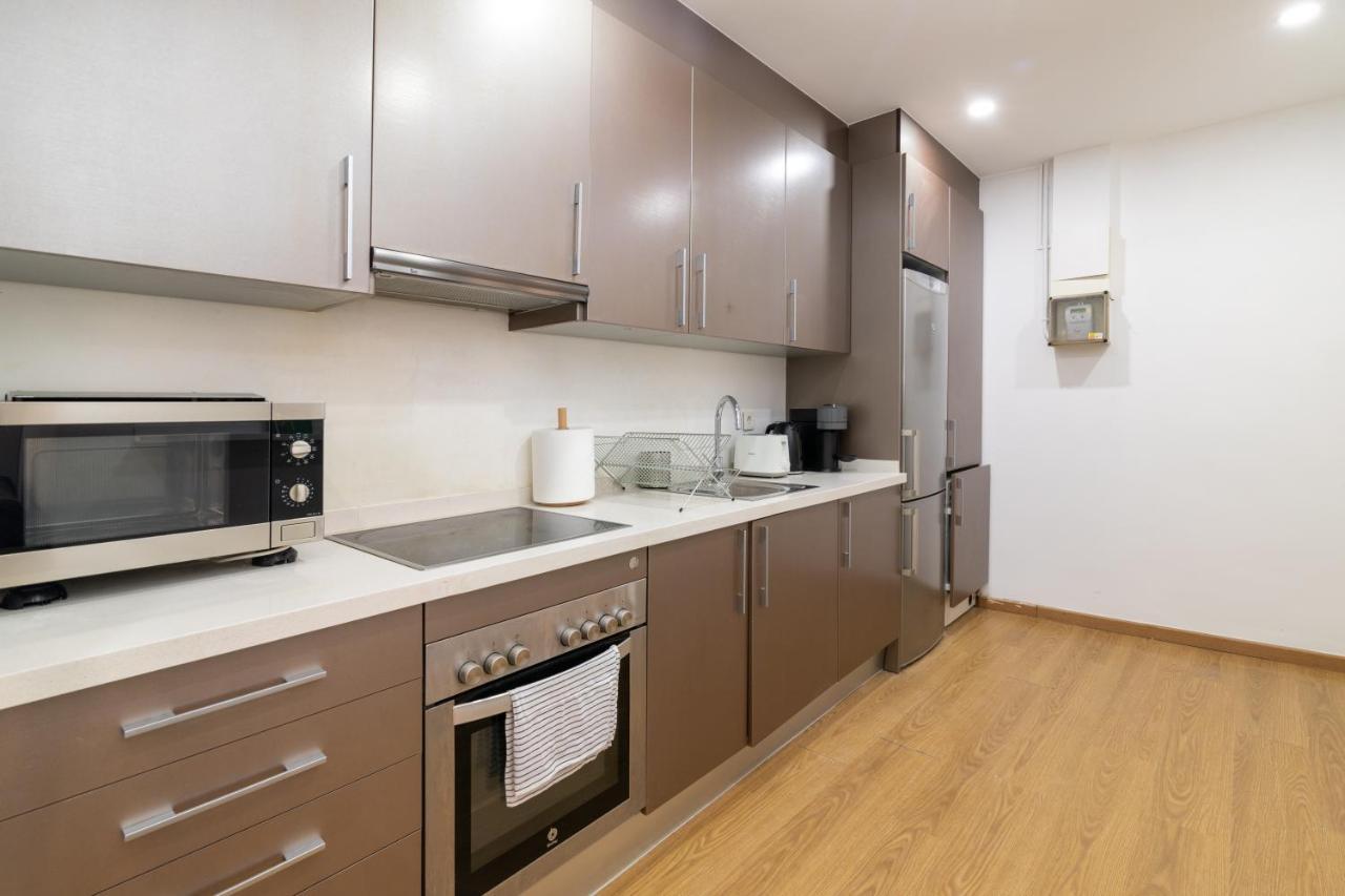 Barcelona Apartments In Born מראה חיצוני תמונה